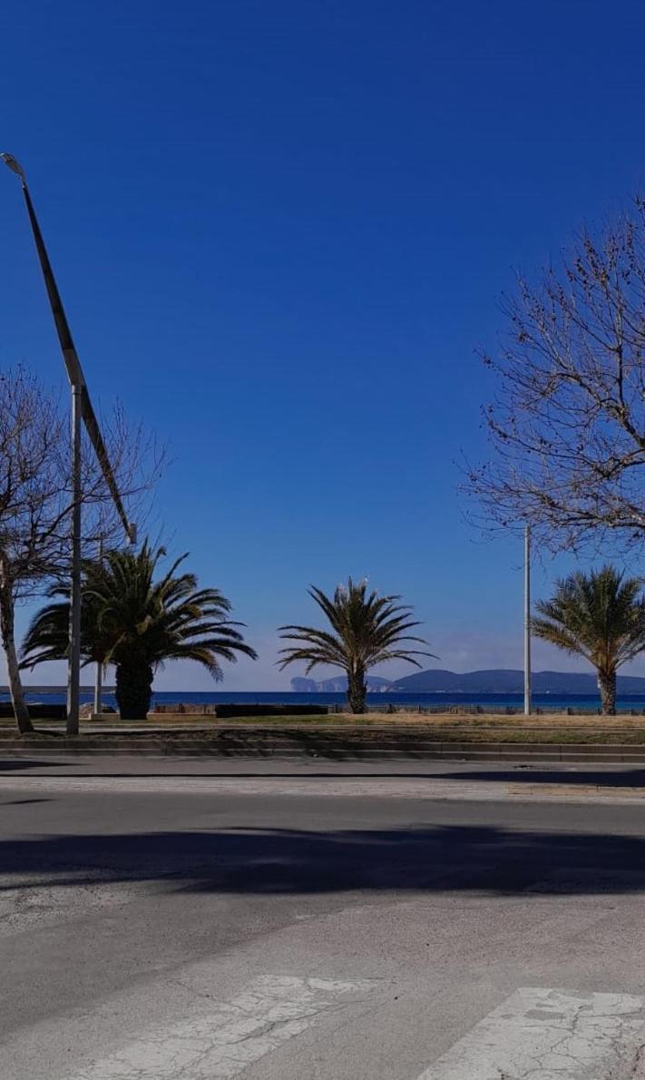 Beach Rooms 1 Self Check-In Alghero Bagian luar foto