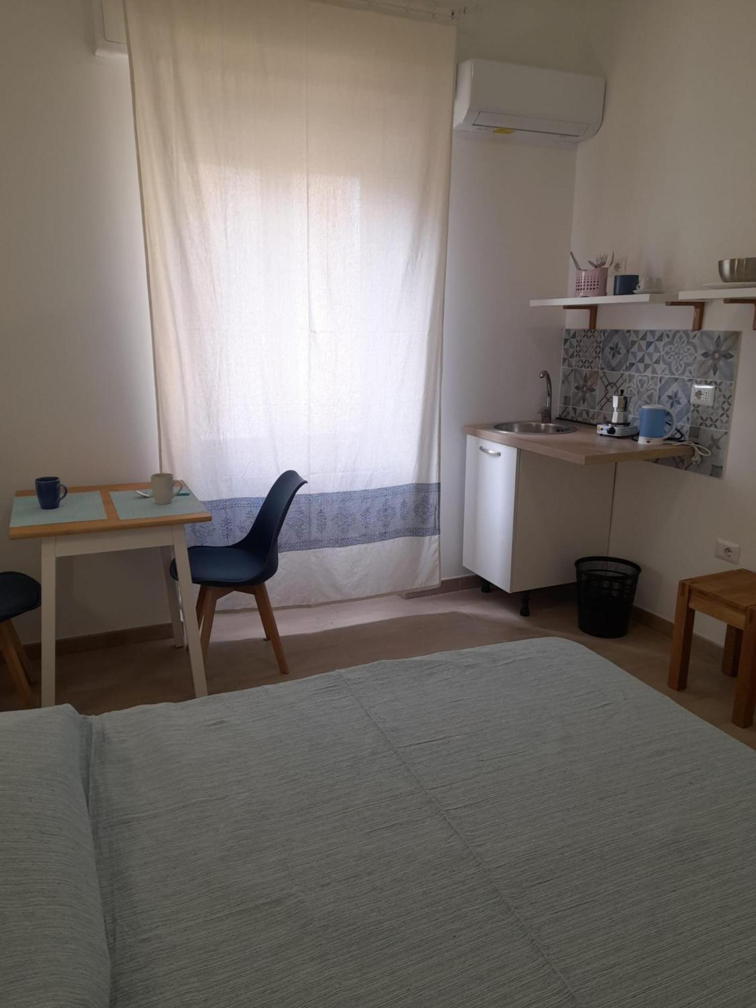 Beach Rooms 1 Self Check-In Alghero Bagian luar foto