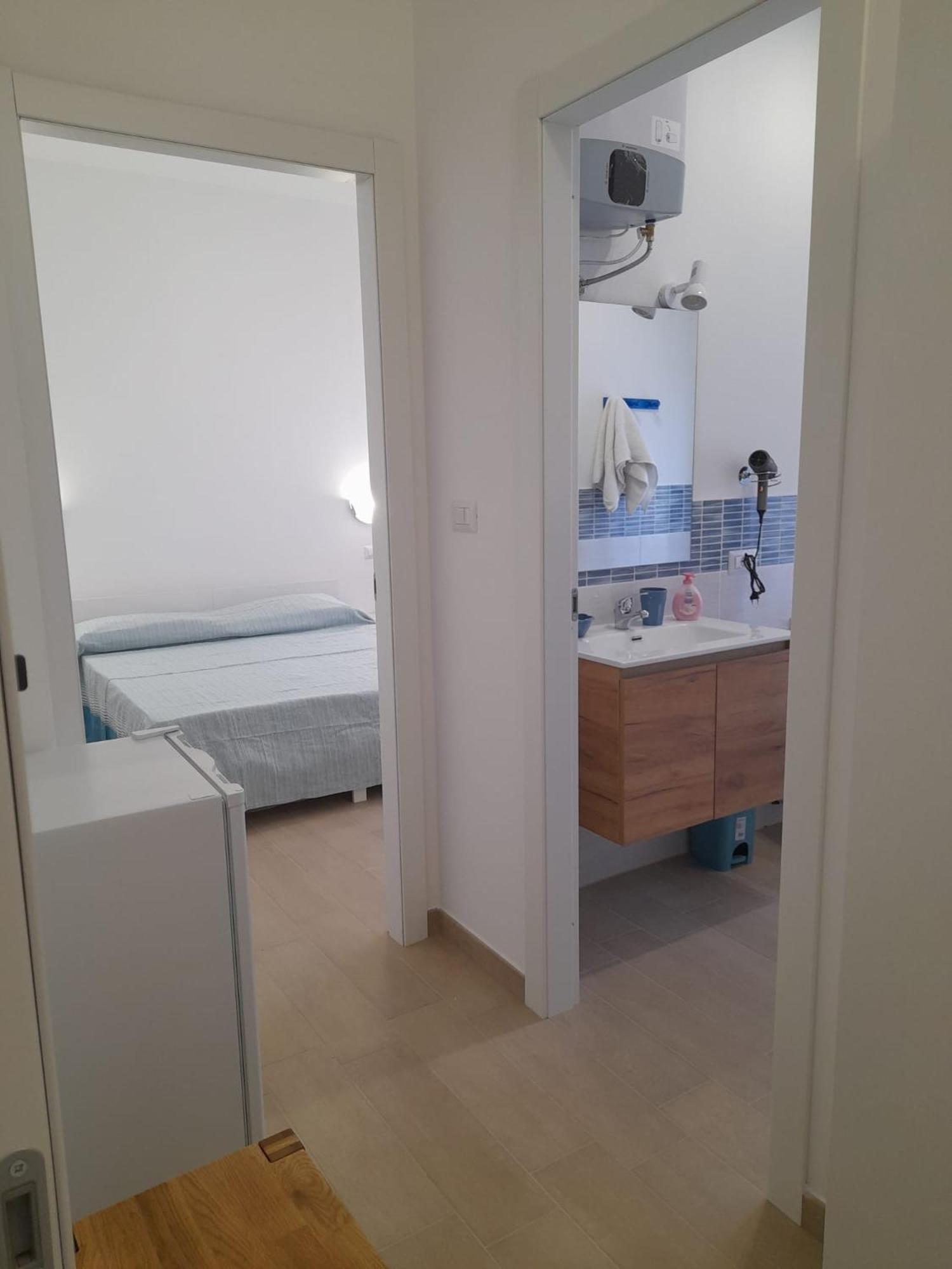 Beach Rooms 1 Self Check-In Alghero Bagian luar foto